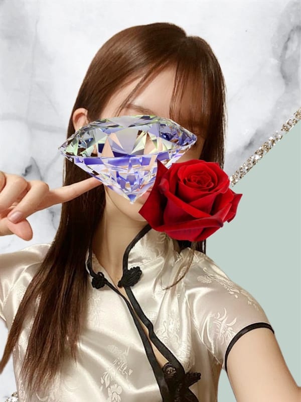 ナナ | Diamond Rose