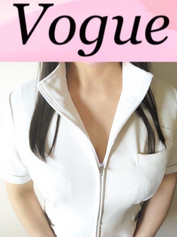 白石(2枚目) | Vogue -ヴォーグ-