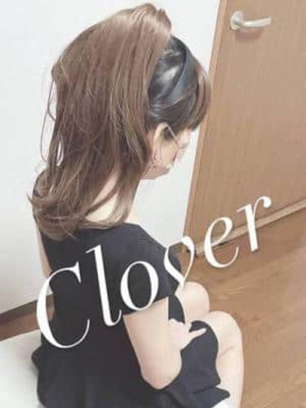 えれな(1枚目) | CLOVER（クローバー）