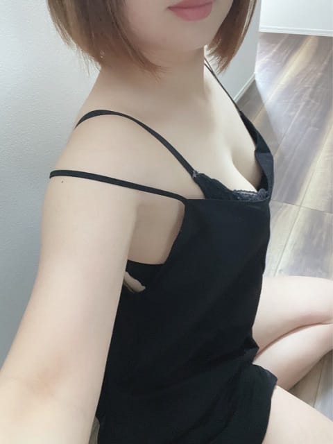 及川　あやね