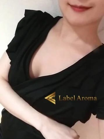 あやか | Label Aroma