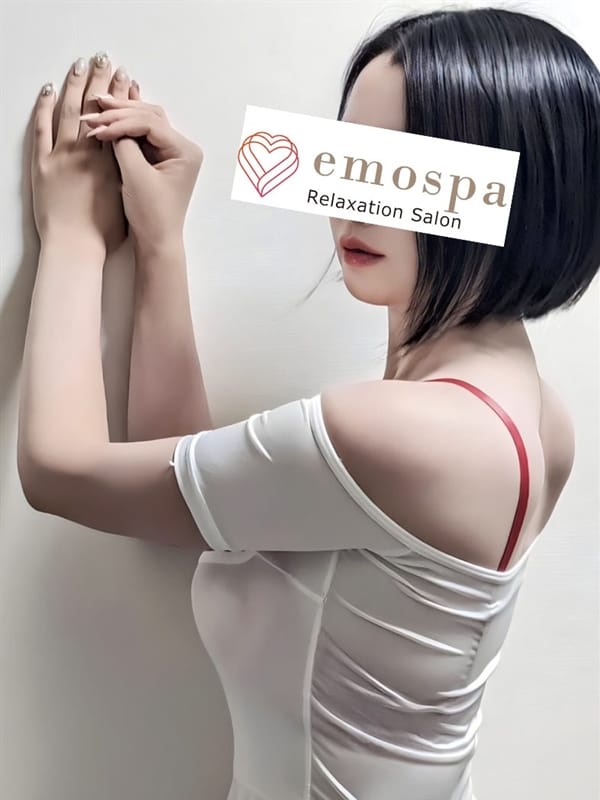 長谷川　愛(4枚目) | emoSPA