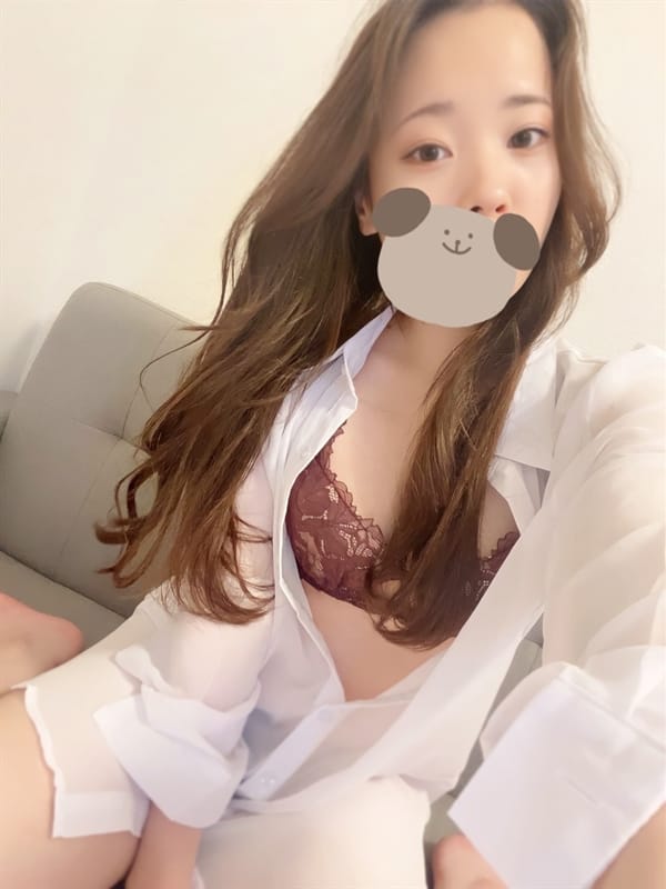 綾野なな