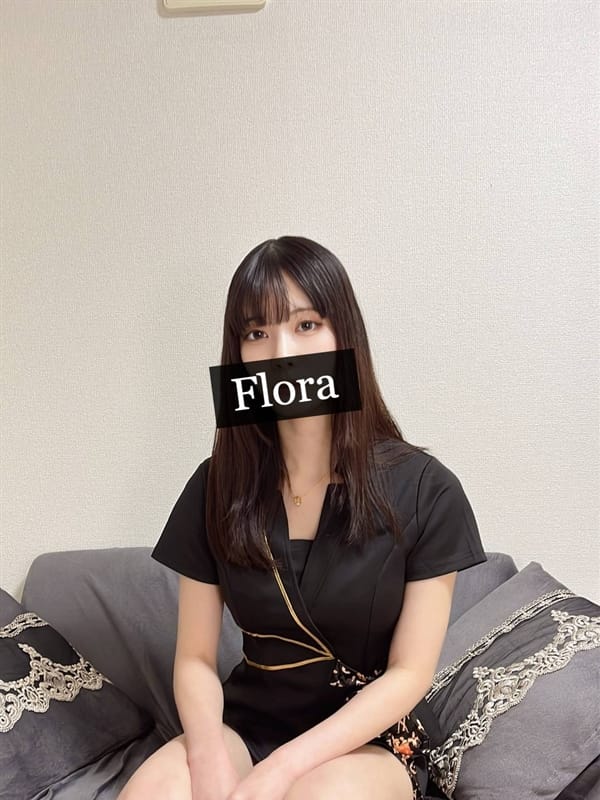 ゆあ(1枚目) | Flora Tokyo