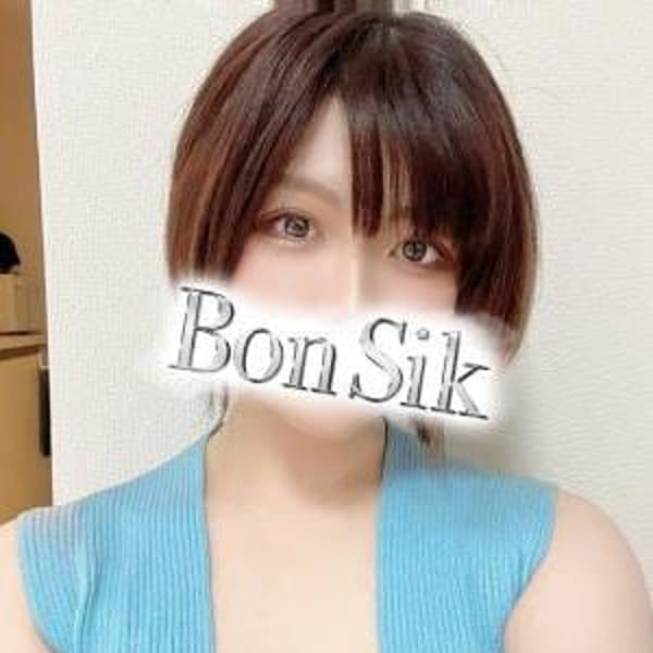 岡崎ゆゆ | Bon Sik～ボンシック～